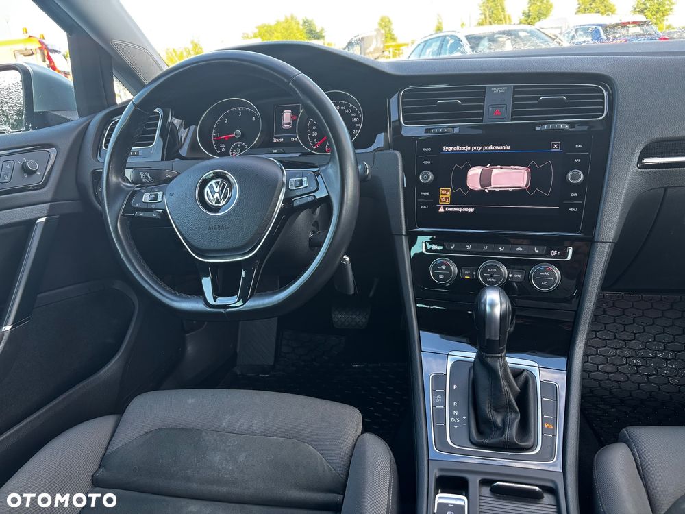Volkswagen Golf 2.0 TDI SCR DSG Highline - 20