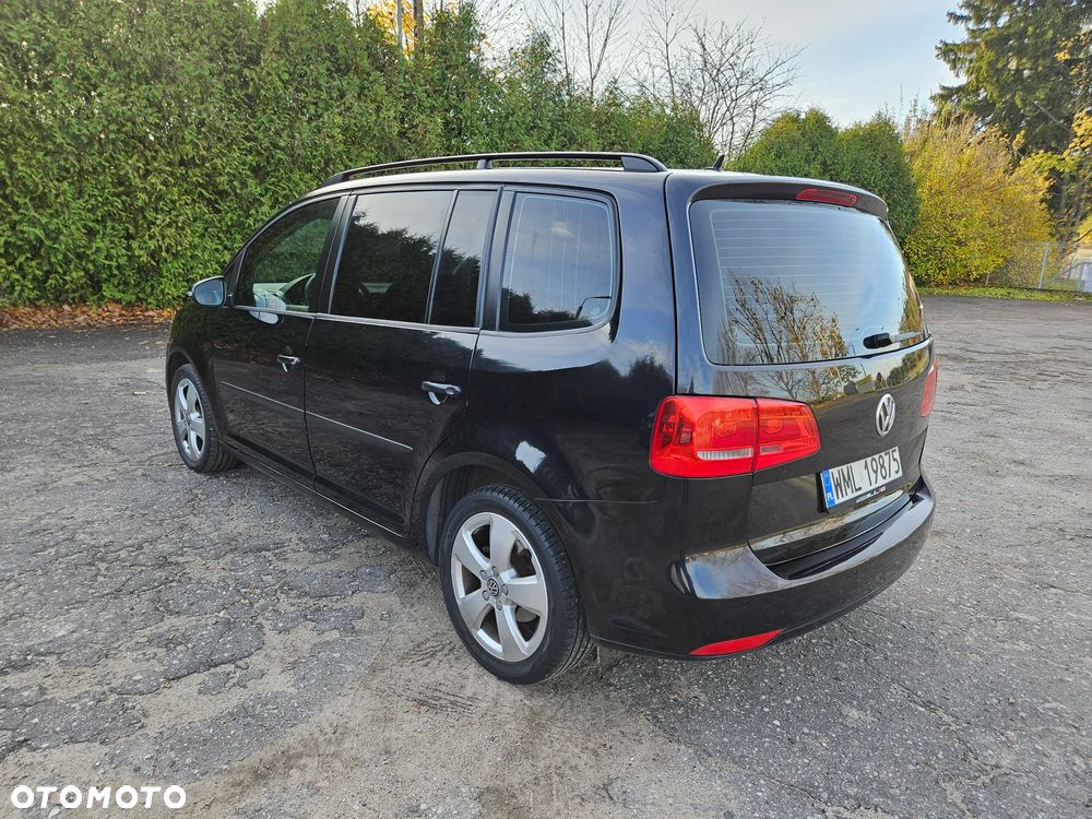 Volkswagen Touran 1.6 TDI DPF MATCH - 4