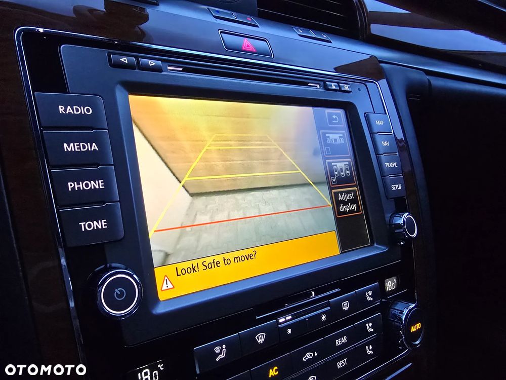 Volkswagen Phaeton 3.0 V6 TDI DPF 4MOTION Automatik (4 Sitzer) - 8