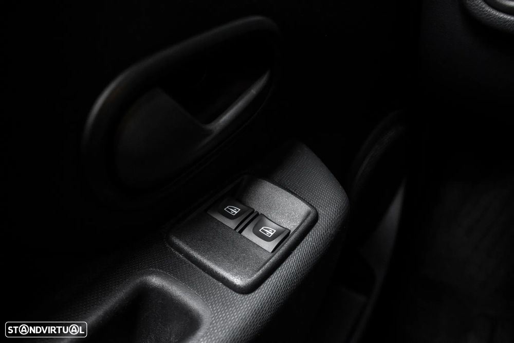 Dacia Sandero SCe 75 Ambiance - 17