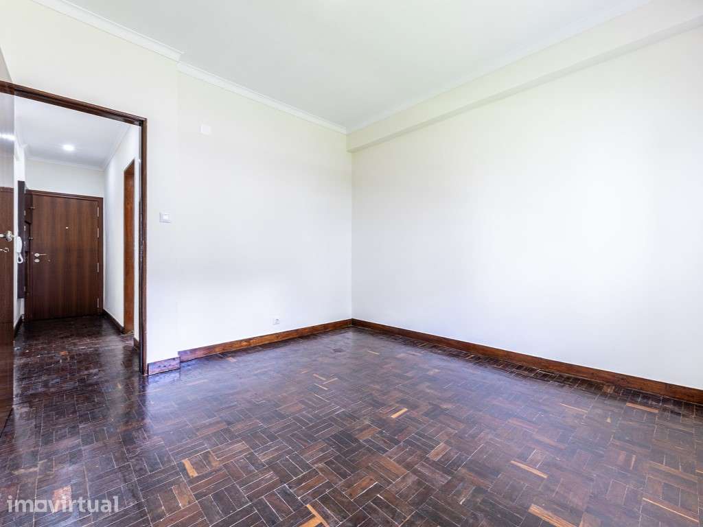 Apartamento T2 Remodelado na Póvoa de Santo Adrião - Grande imagem: 3/20
