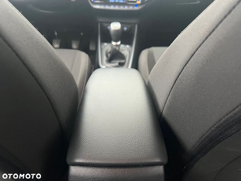 Hyundai i20 1.2 Modern - 22