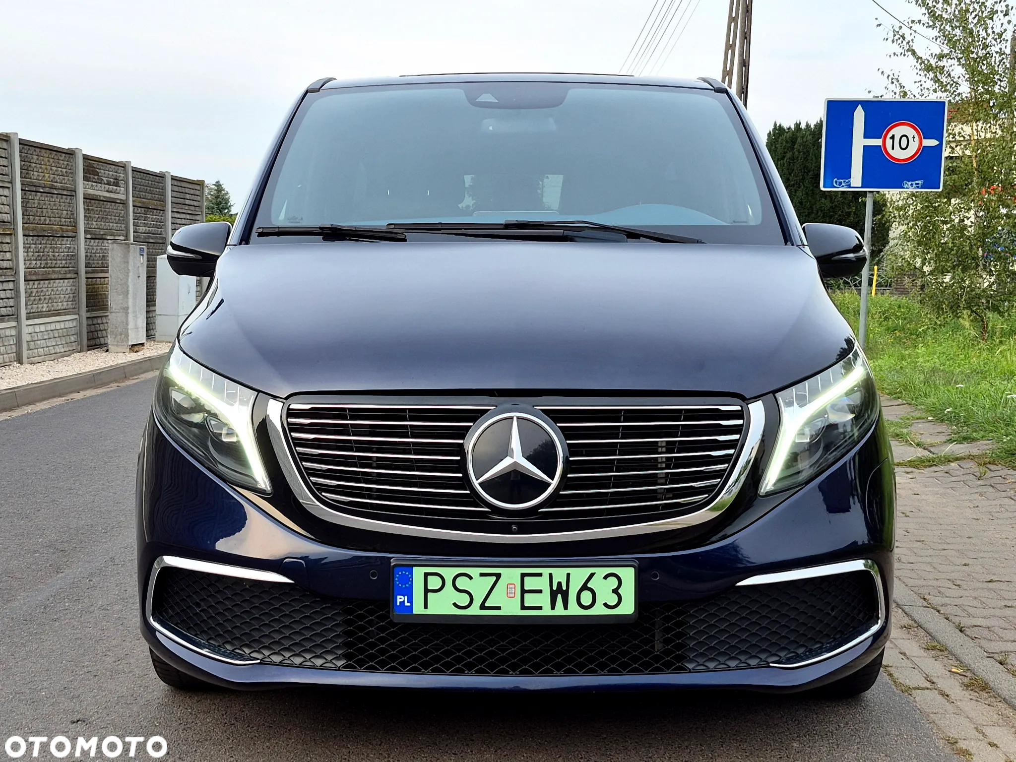Mercedes-Benz EQV 300 extralang - 4