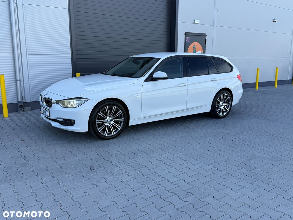 BMW Seria 3 318d Modern Line - 13