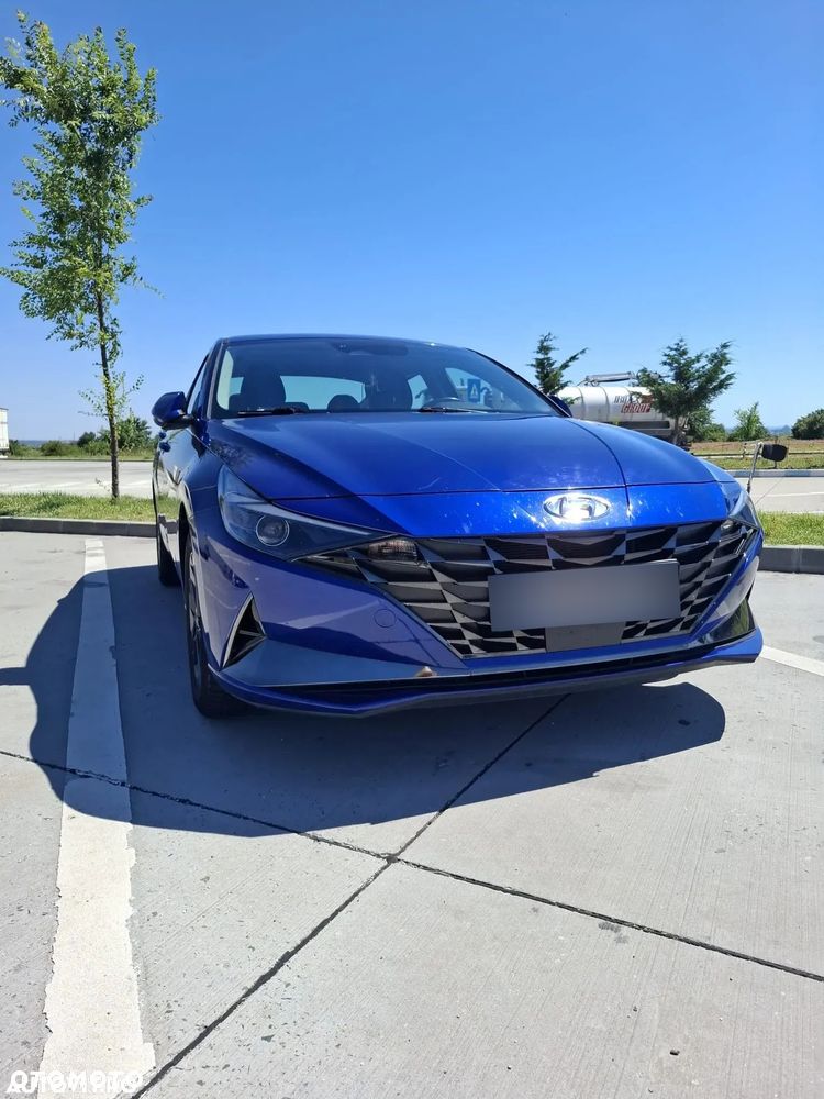 Hyundai Elantra 1.6 Premium - 10