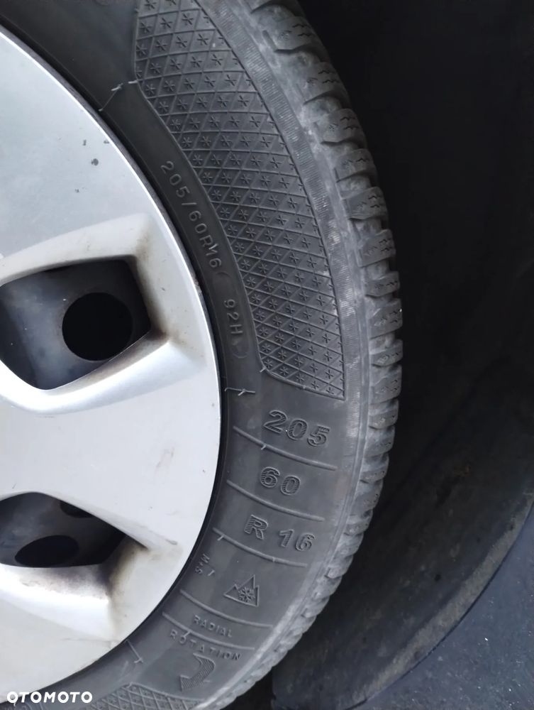 Opel Astra IV 1.4 T Enjoy - 13