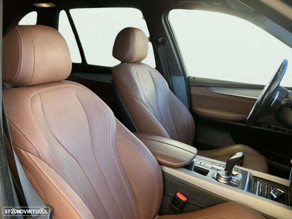 BMW X5 25 d sDrive Pack M - 12