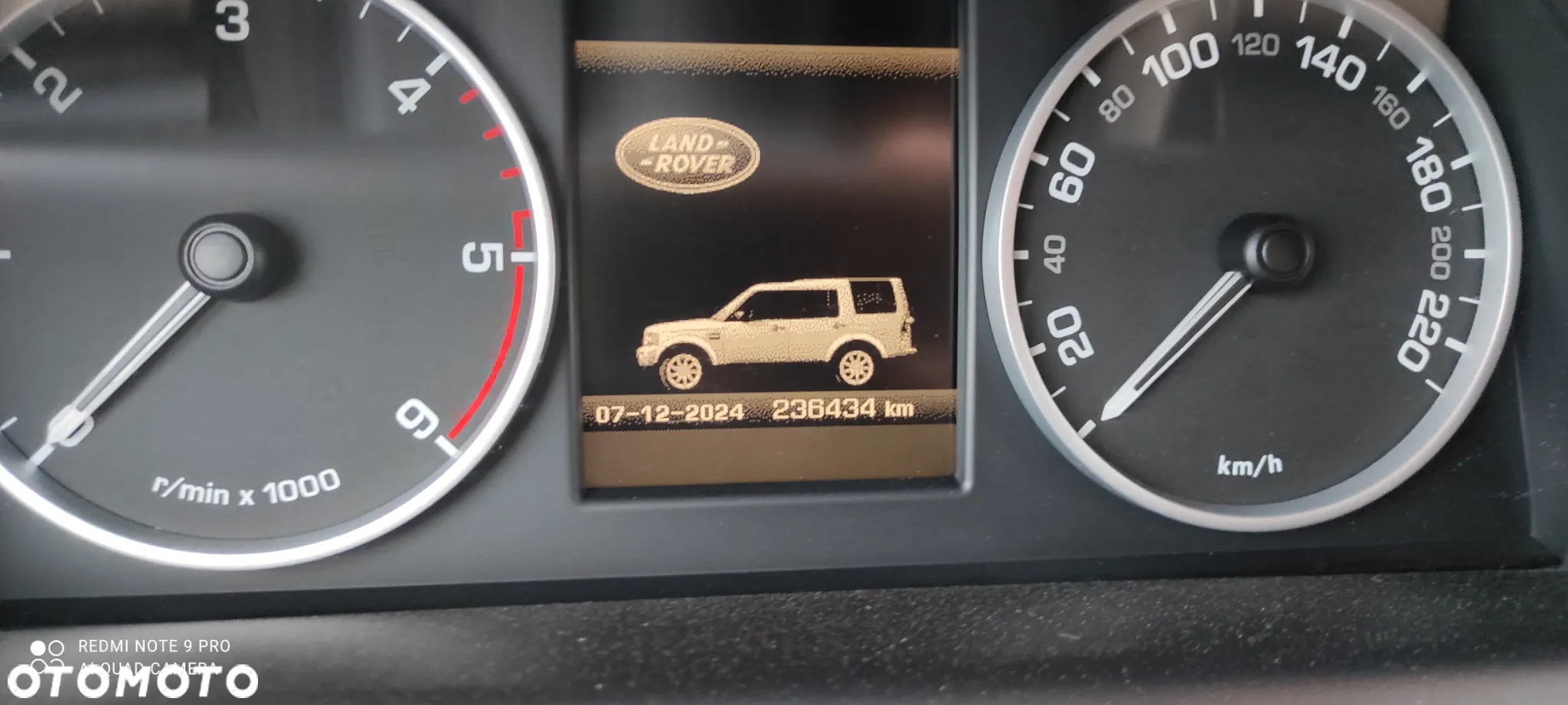 Land Rover Discovery IV 3.0 TD V6 HSE - 11