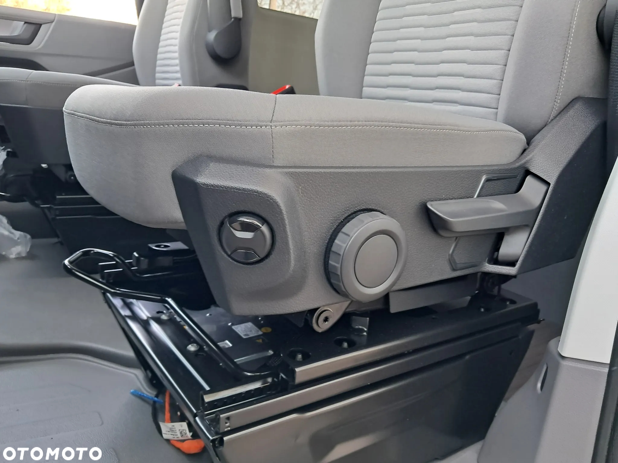 Volkswagen Crafter Grand California - 32