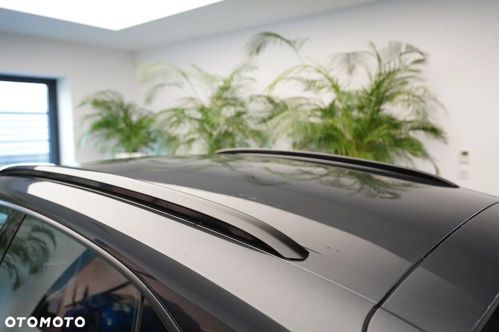 Porsche Macan - 26
