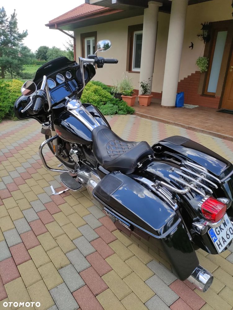 Harley-Davidson FLHT Electra Glide Standard - 3