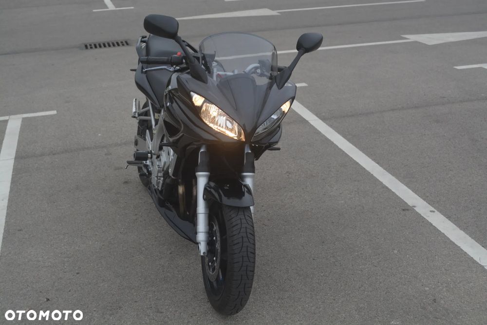 Yamaha FZ6 - 5