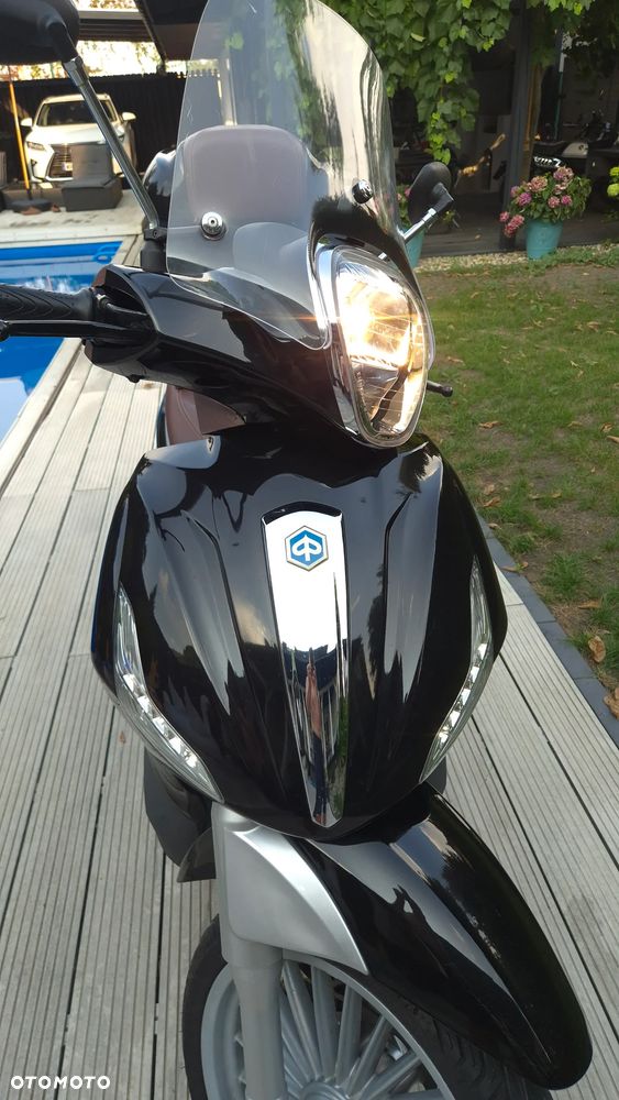 Piaggio Beverly - 2