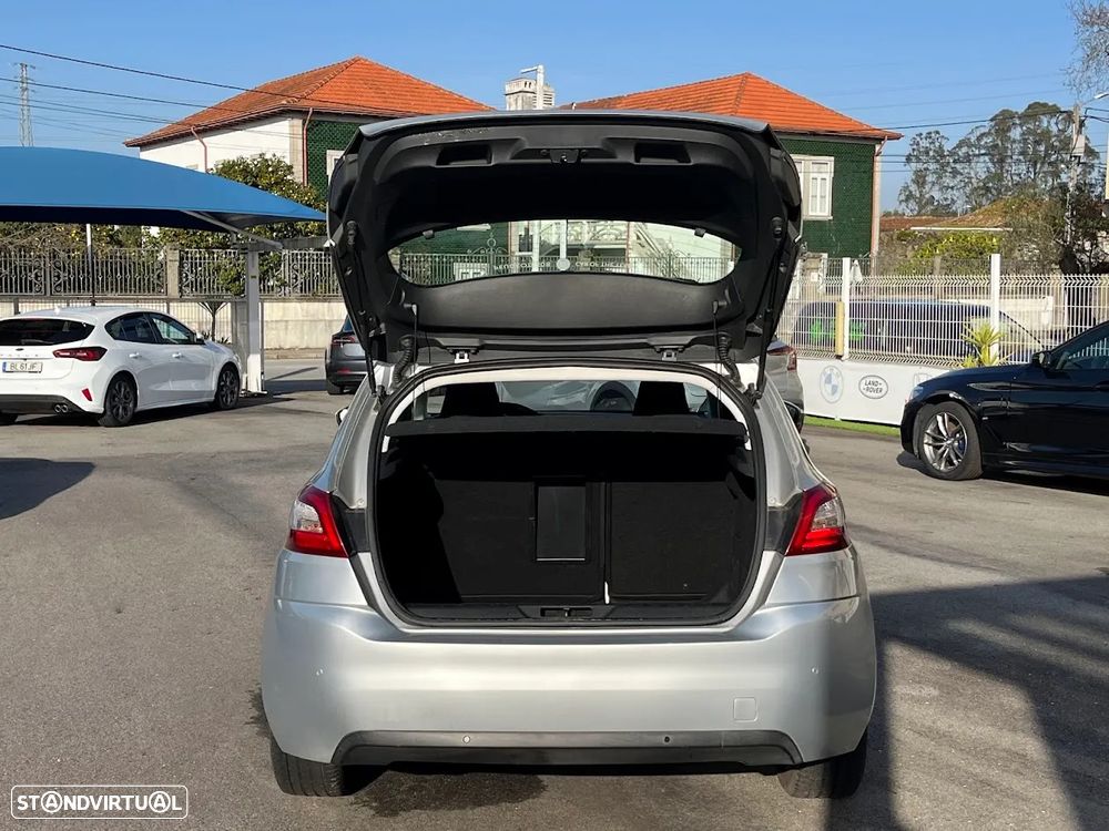 Peugeot 308 1.6 e-HDi Allure - 28