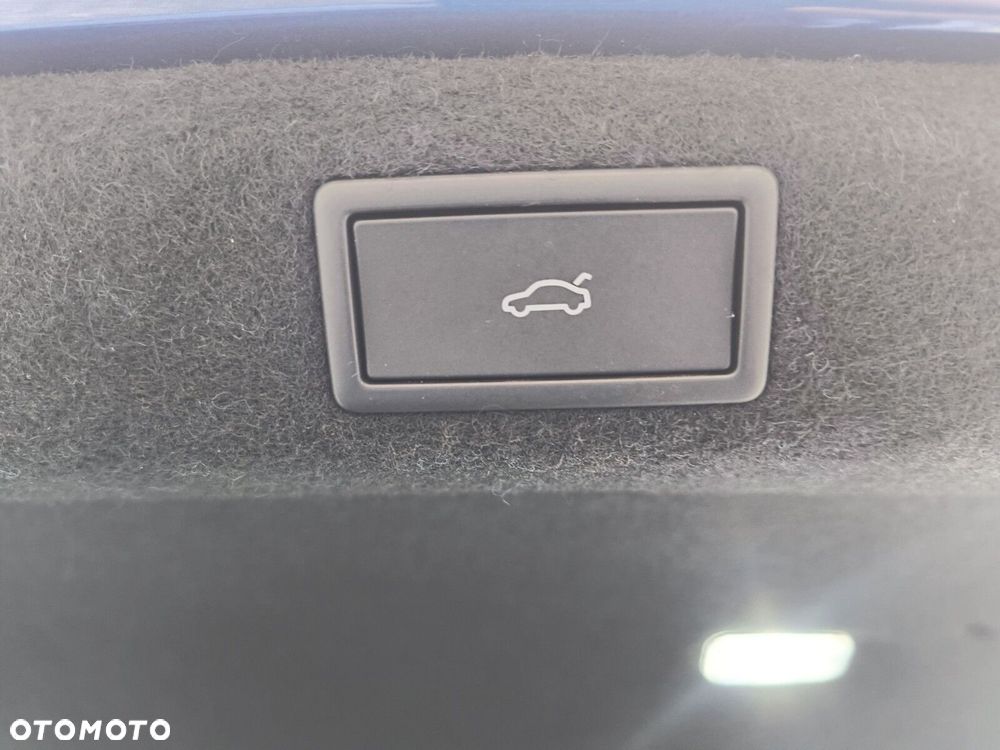 Skoda Superb 2.0 TSI L&K DSG - 22