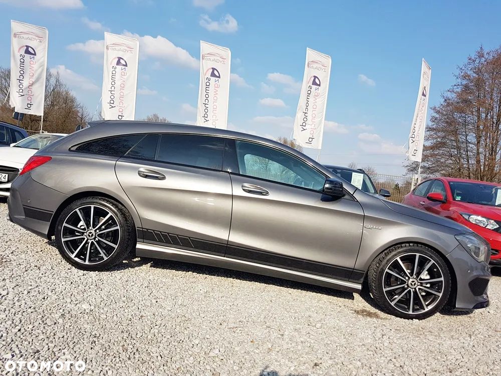 Mercedes-Benz CLA 200 7G-DCT AMG Line - 5