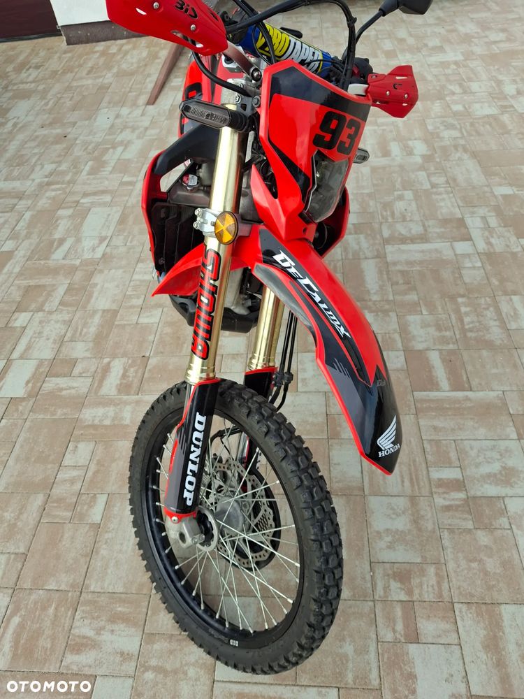 Honda CRF - 17