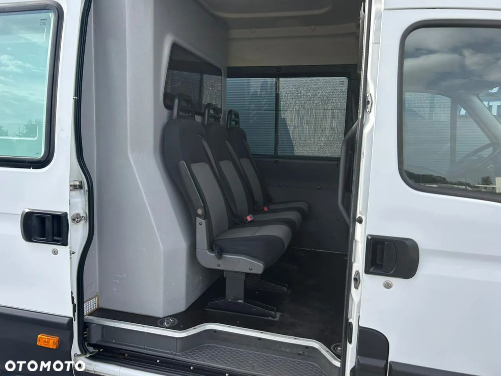 Iveco Daily 40C15 35C15 3.0 HPI L4H2 Max Maxi Brygadówka Doka holenderka 6 osób **KLIMA**Sprowadzony**Na Bliźniakach**Hak 3500kg** - 10