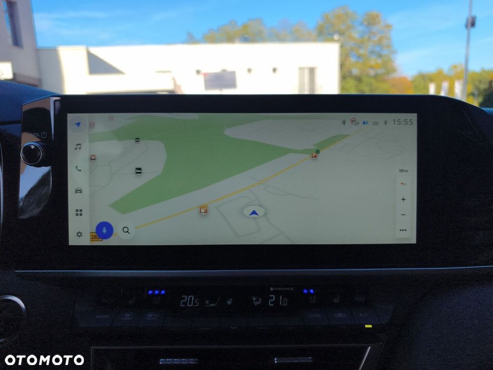 Toyota Camry - 28