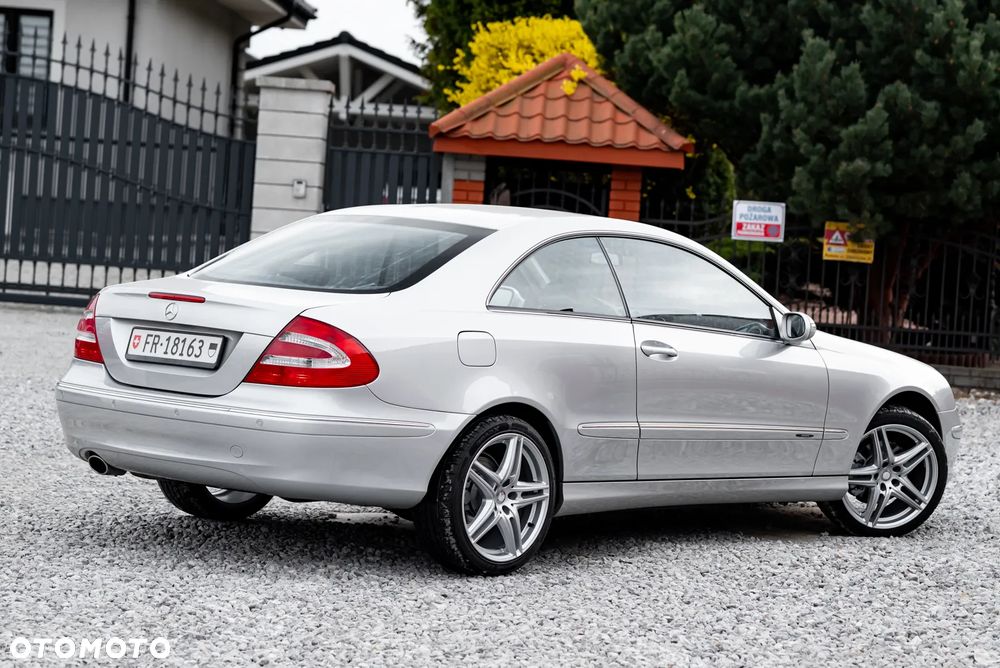 Mercedes-Benz CLK 320 Avantgarde - 10
