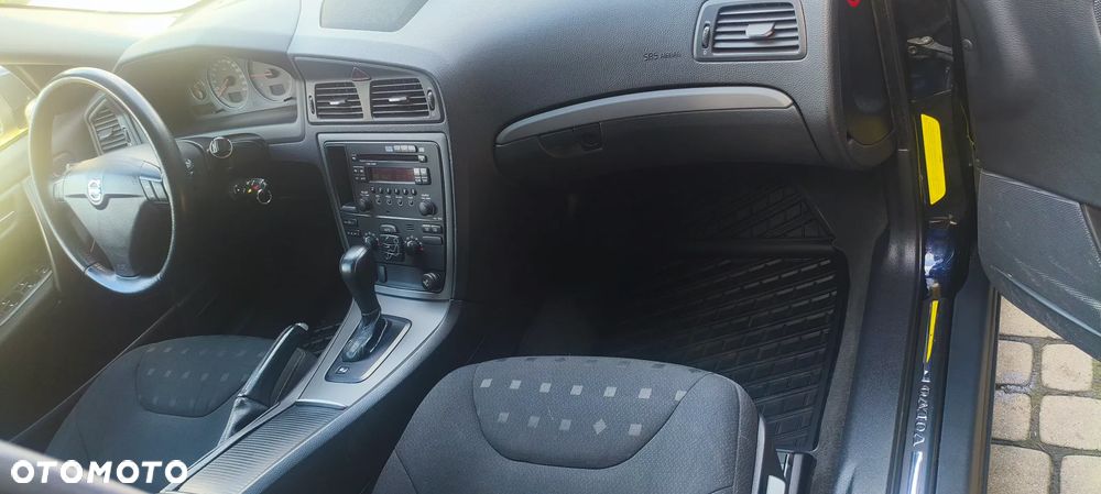 Volvo S60 2.4D Automatik Kinetic - 14