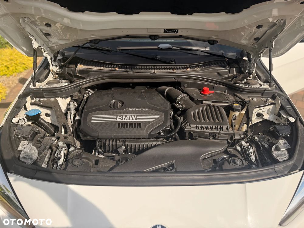 BMW Seria 2 218i - 13