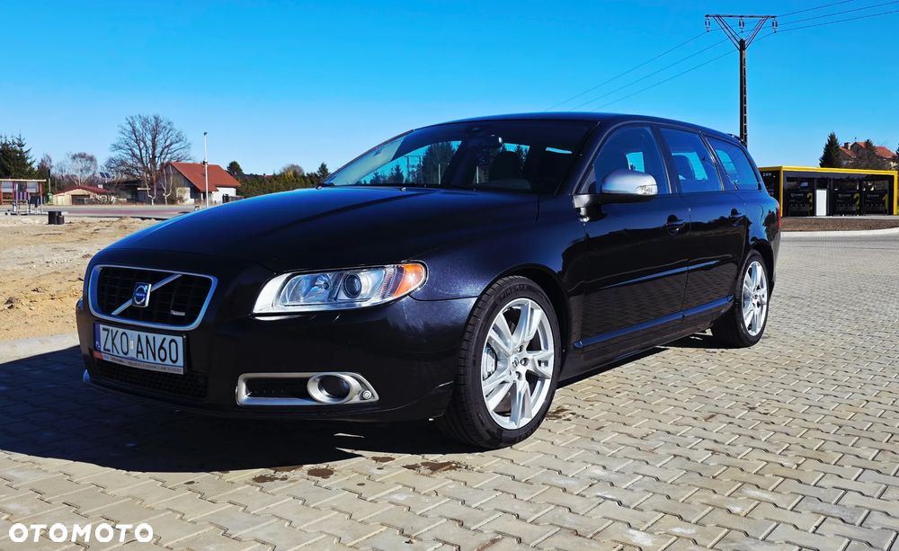 Volvo V70 2.4D RDesign - 1