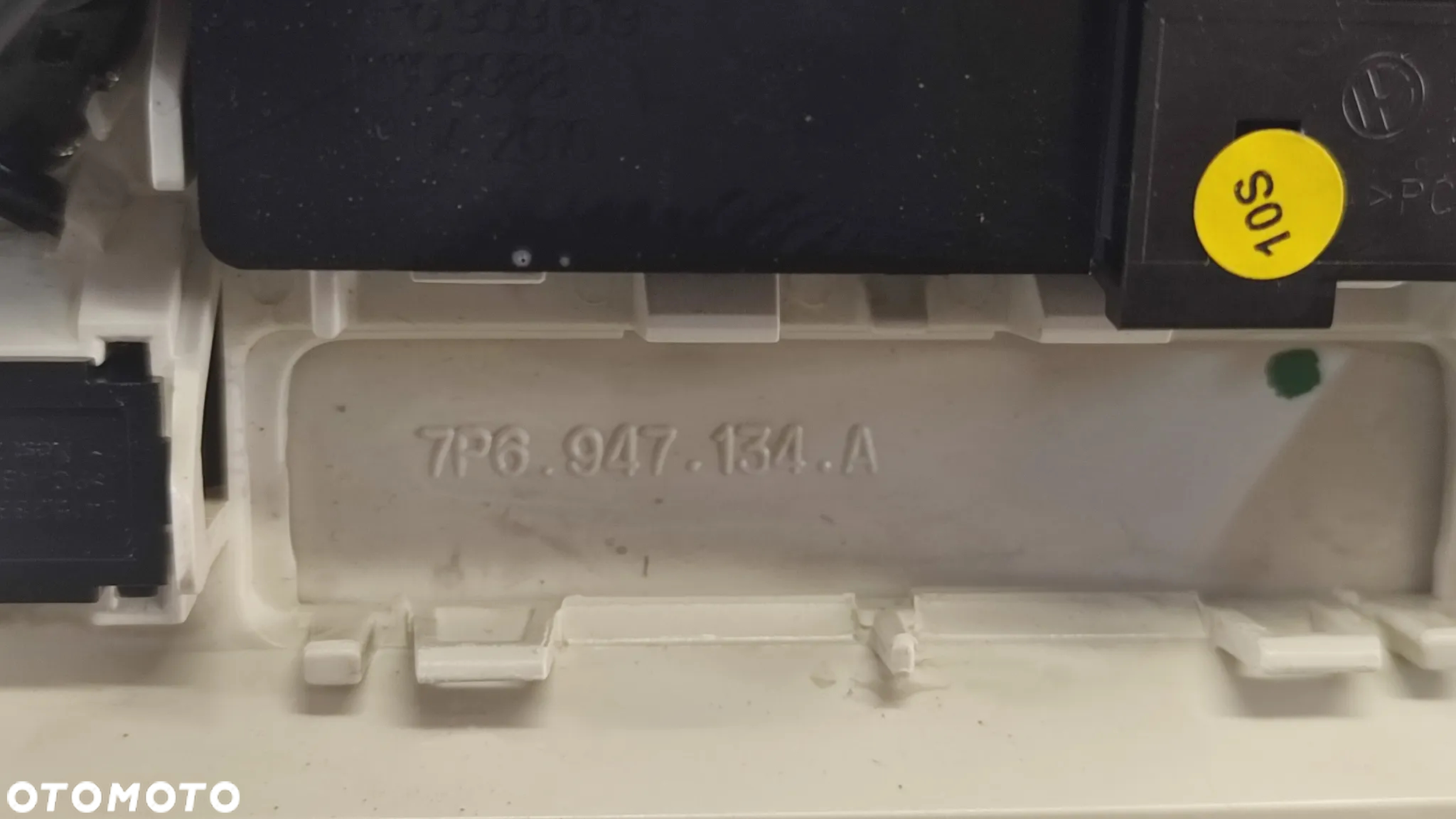 VW TOUAREG II 7P 10-18R OSWIETLENIE PODSUFITKI LAMPKA PRZELACZNIKI SZARE 7P6947134A 7P6947134 A - 5