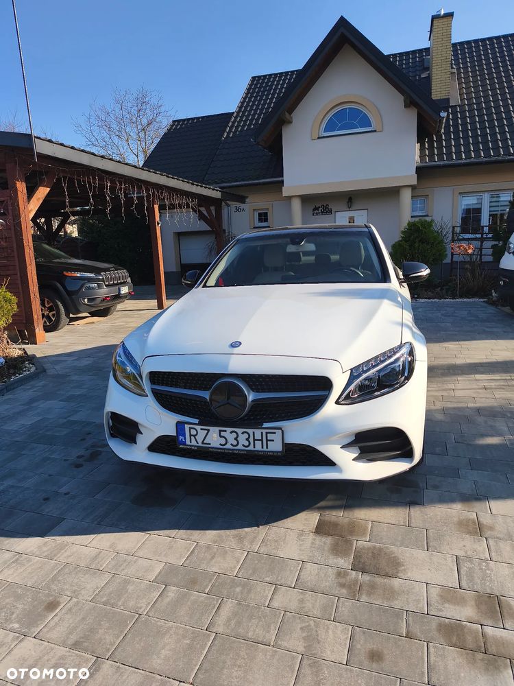 Mercedes-Benz Klasa C 300 7G-TRONIC Avantgarde - 2
