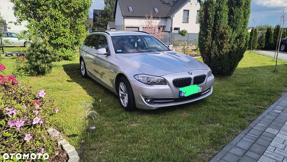 BMW Seria 5 520d Luxury Line - 2