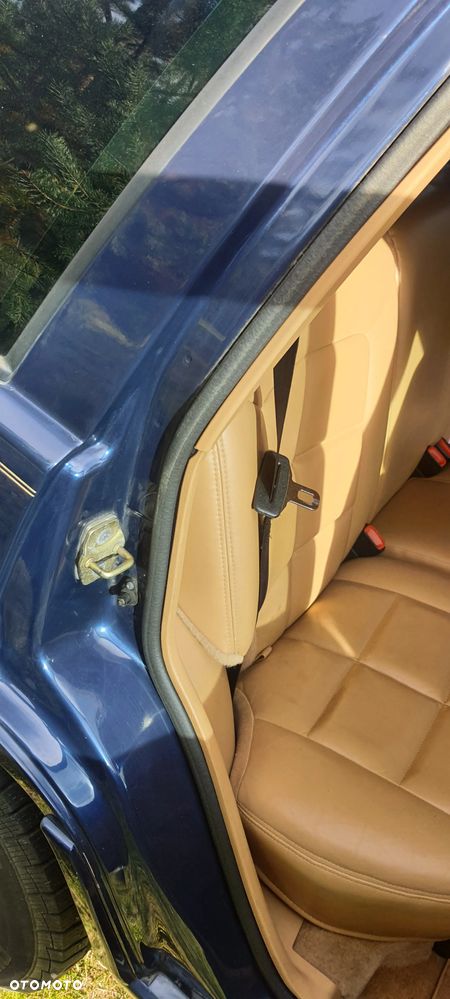 Jeep Grand Cherokee 5.2 Limited - 36