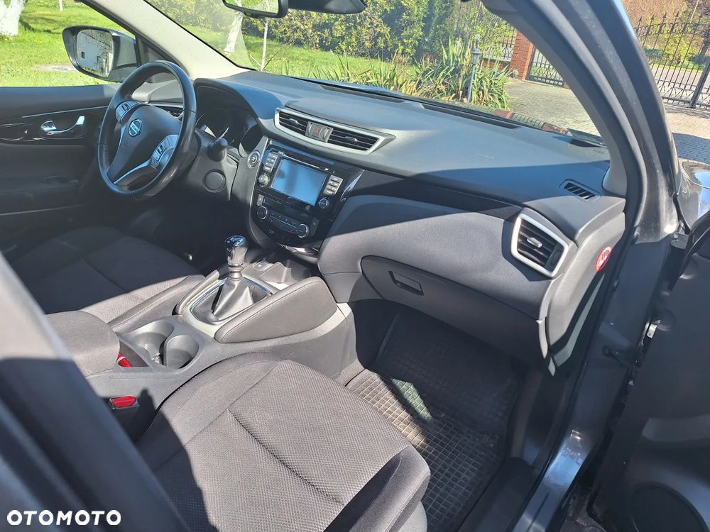 Nissan Qashqai 1.2 DIG-T N-Tec - 20