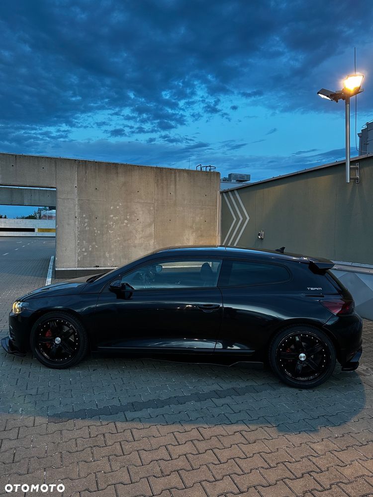 Volkswagen Scirocco 2.0 TSI Team - 12