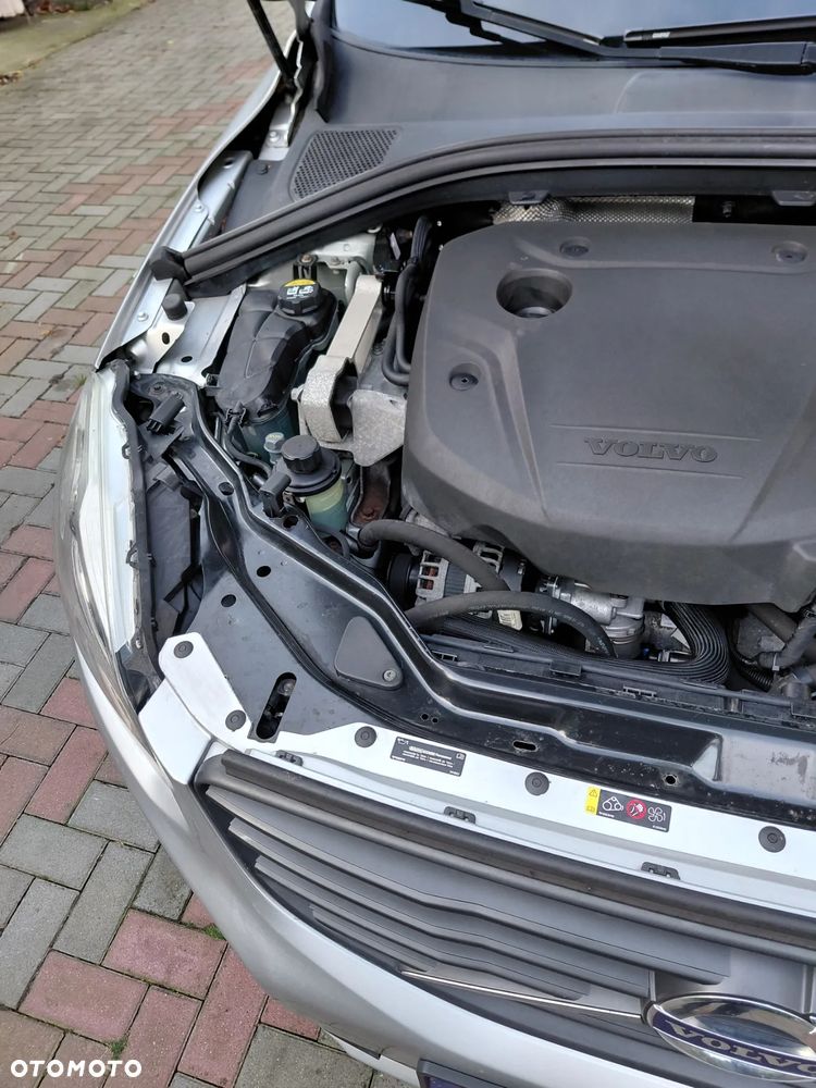 Volvo XC 60 D3 Drive-E Momentum - 14