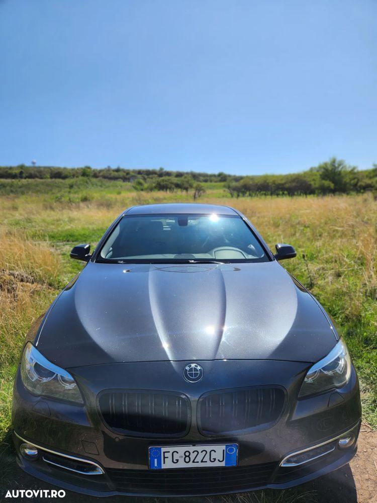 BMW Seria 5 530d Touring Aut. Luxury Line - 3