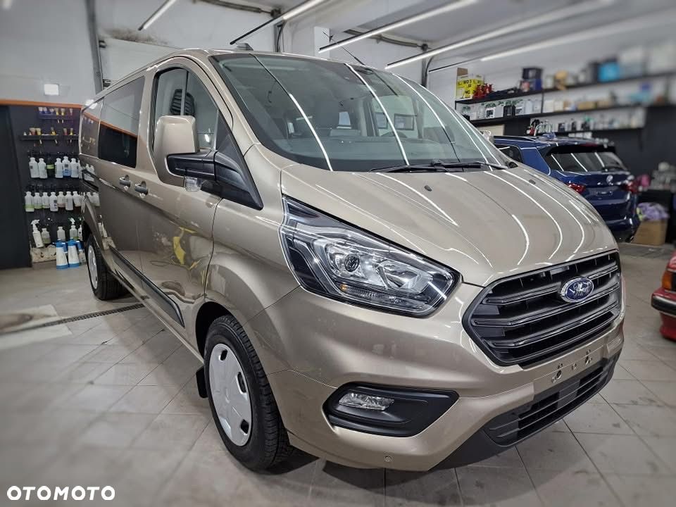 Ford Transit Custom - 28