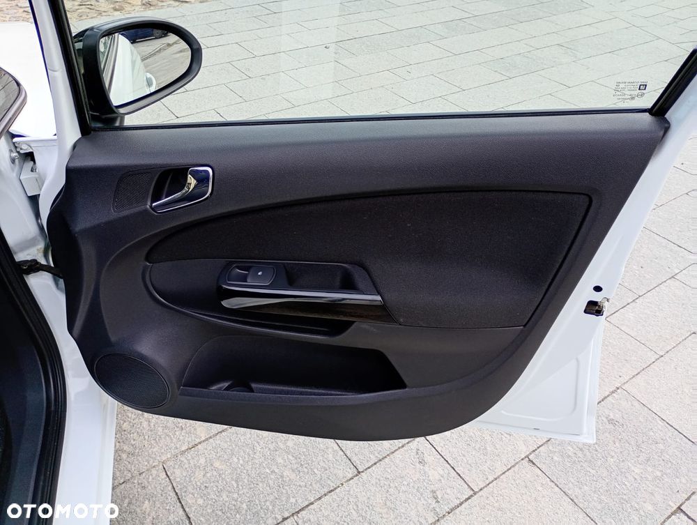 Opel Corsa 1.2 16V Color Edition - 30