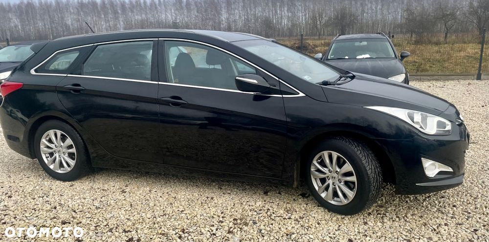 Hyundai i40 Kombi blue 1.6 Classic - 26