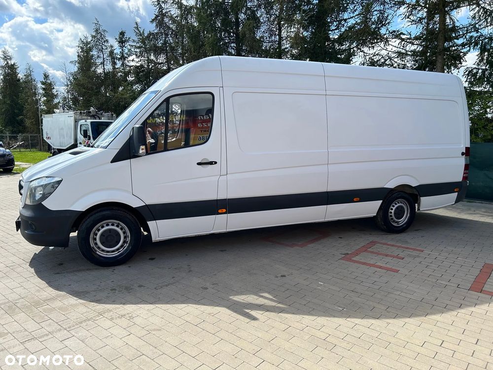 Mercedes-Benz SPRINTER - 5