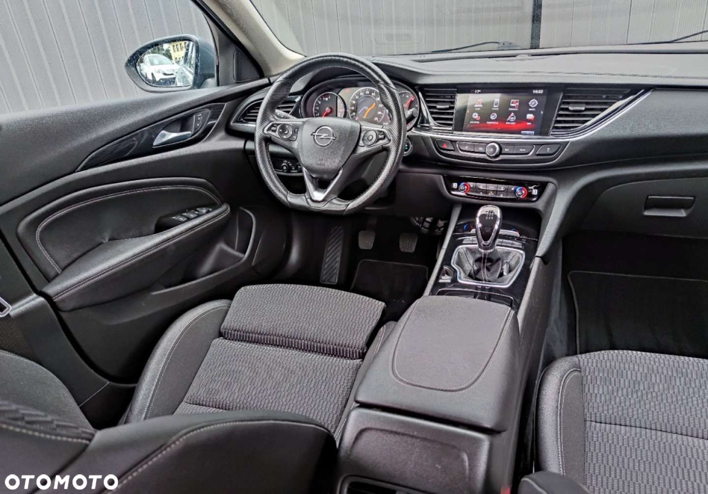 Opel Insignia Country Tourer 2.0 Diesel 4x4 Exclusive - 15