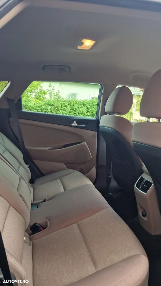 Hyundai Tucson 1.6 T-GDi 4WD 7DCT Premium+ - 12