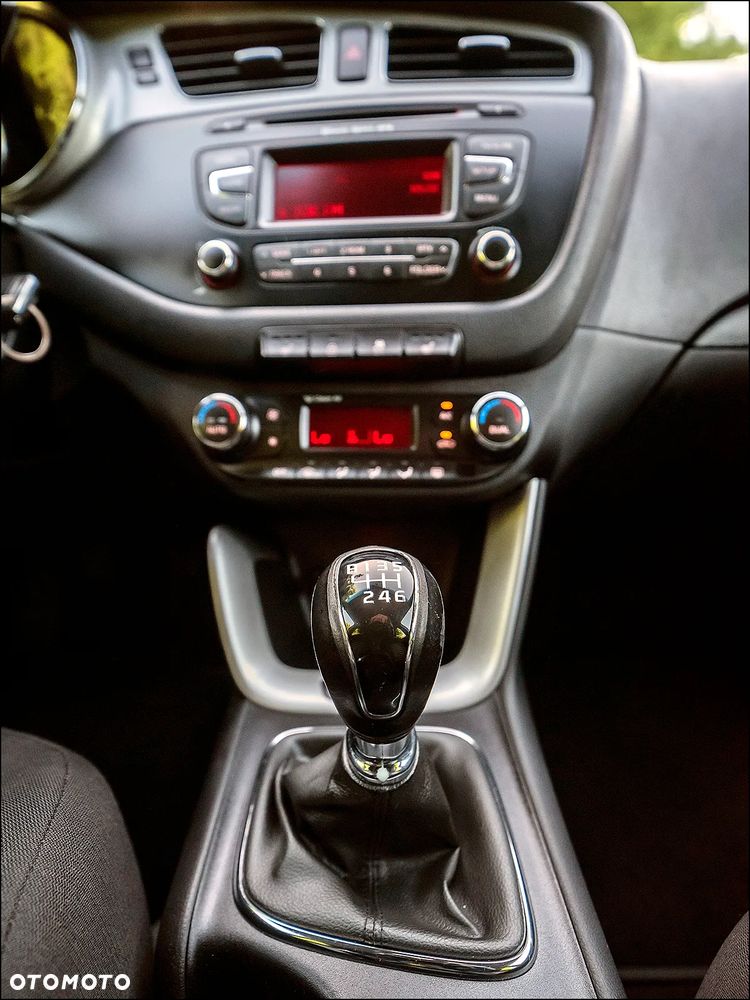 Kia Ceed - 26