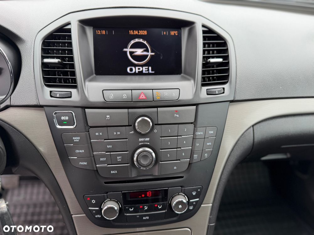 Opel Insignia - 13