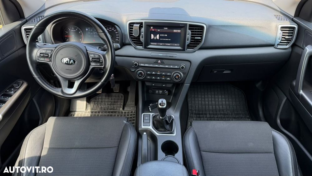 Kia Sportage 1.6 GDI 6MT 4x2 Style - 3