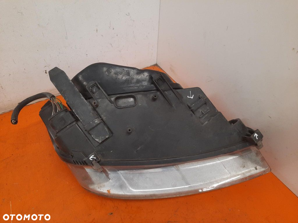 FORD FOCUS C-MAX 03-07 REFLEKTOR LEWY LAMPA LEWA PRZÓD PRZEDNIA  3M5113006 - 7