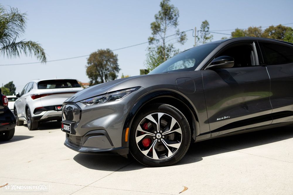 Ford Mustang Mach-E 75.7 kWh Premium AWD - 15