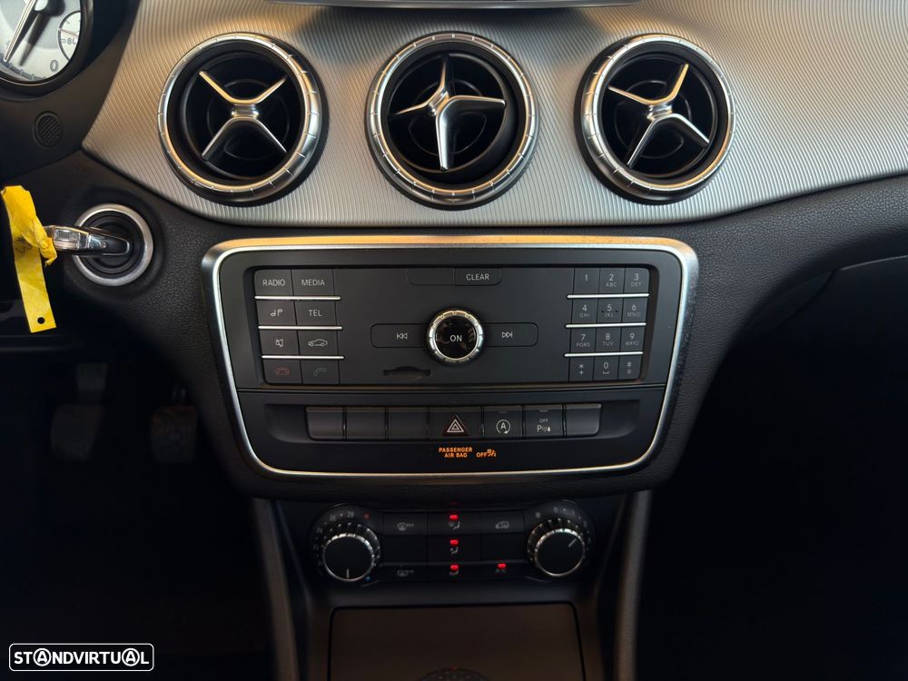 Mercedes-Benz CLA 200 - 15