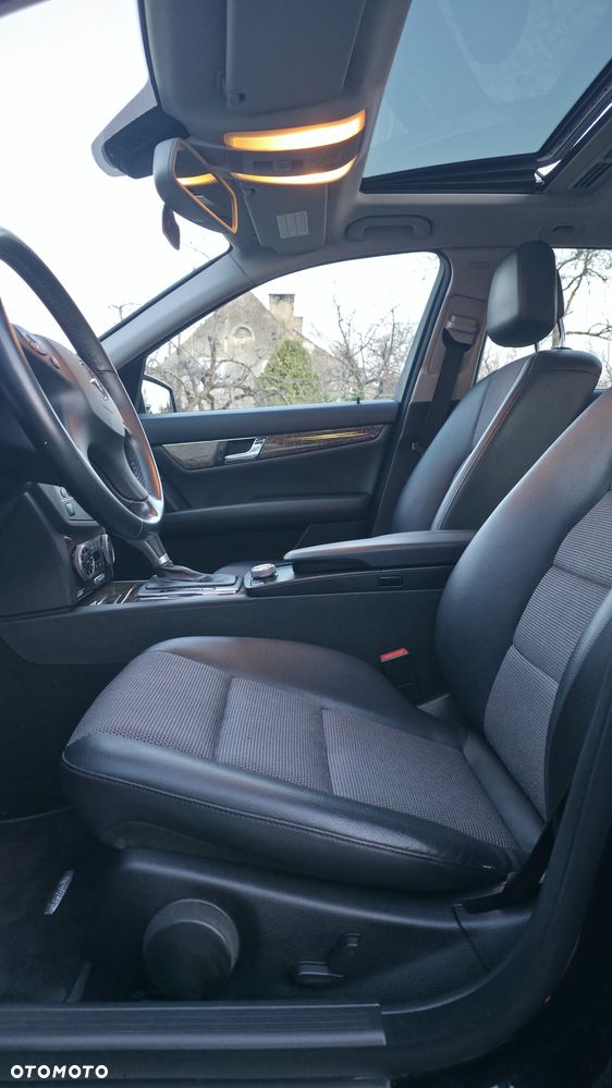 Mercedes-Benz Klasa C 200 (BlueEFFICIENCY) 7G-TRONIC Avantgarde - 16