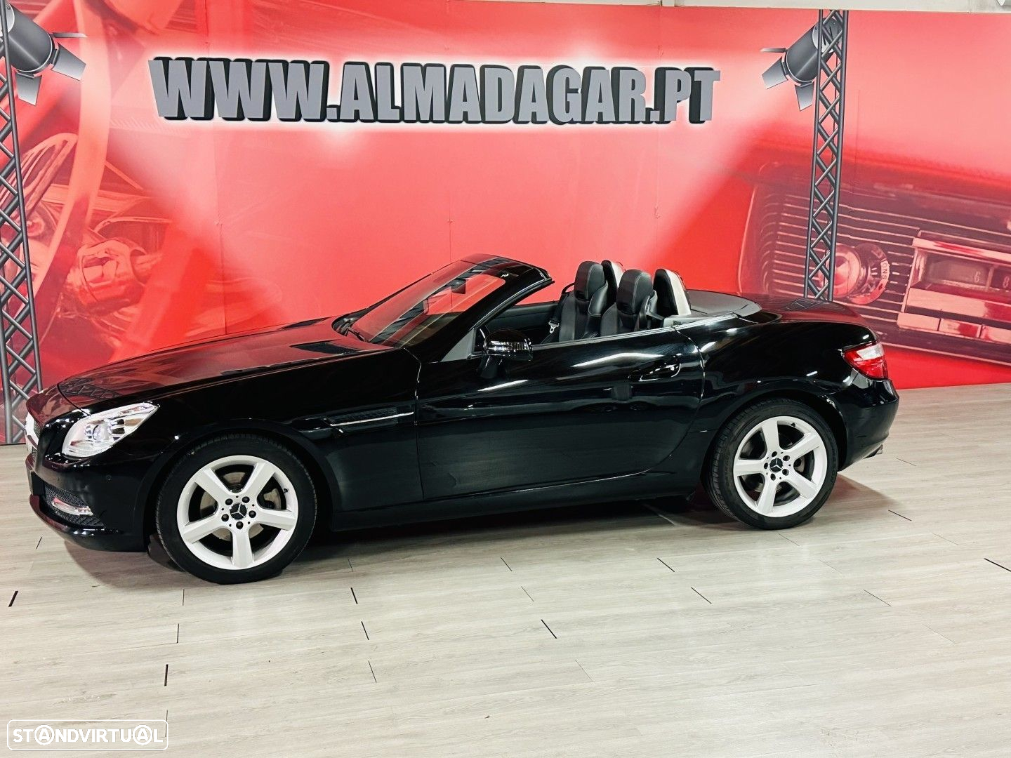 Mercedes-Benz SLK 200 (BlueEFFICIENCY) - 3
