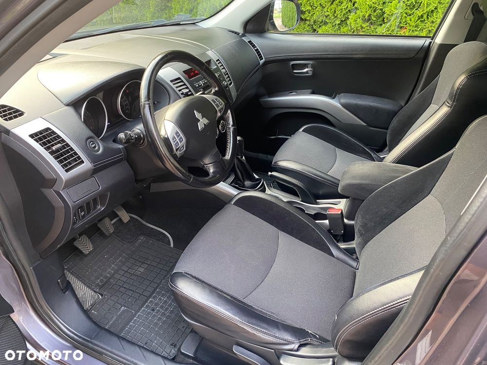 Mitsubishi Outlander 2.0 2WD - 12